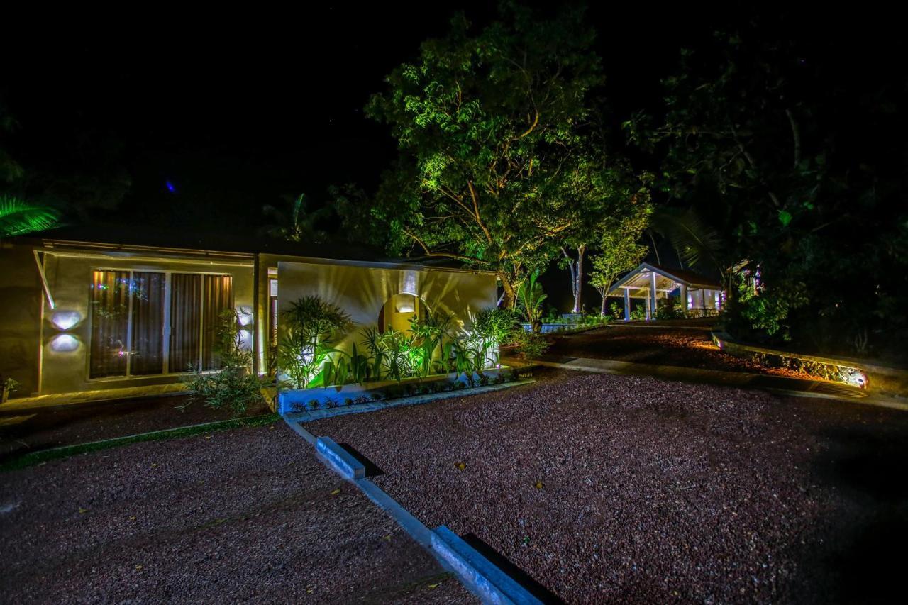 The Niche Hikkaduwa - 10 Minutes To The Beach Exterior foto